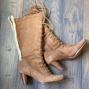 UGG heeled winter boots chestnut (8.5)